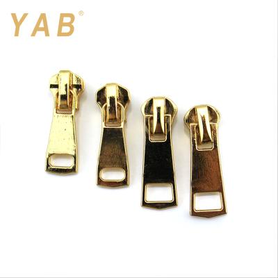 China Fashionable YAB Nickel Free ISO 9001 OEM Waist Bag Metal Zipper Eco - Friendly Zipper Slider for sale