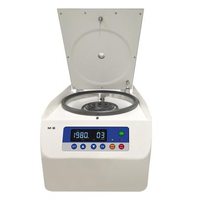 China Large Screen Benchtop Blood Centrifuge Machine For Blood Tubes 5000 rpm for sale