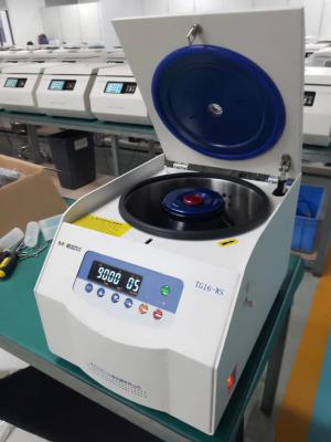 中国 10000 rpm High Speed Centrifuge with Angle Rotor and PCR Rotor for laboratory and College 販売のため