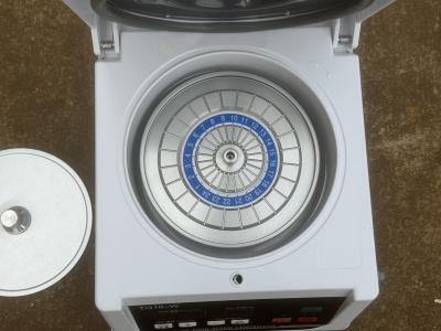 China Kleine grootte 12000 rpm Bloedkapillaire Bloedcentrifuge Hematocrit Analytics Voor ziekenhuis-medisch gebruik Te koop