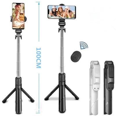 China Mini Selfie Photography Xt02P Handheld Vlog Stick Tripod and Sports Camera 360 Degree Rotate and Fold Outdoor Travel Equipment for sale