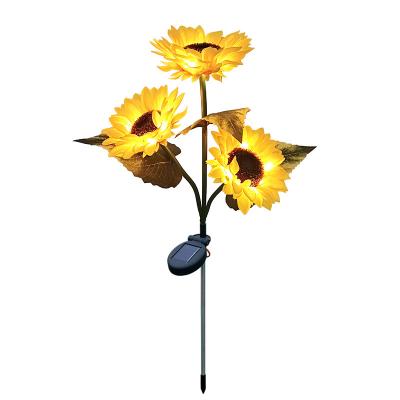 China Garden Classic New Arrivals 2 pack Outdoor Decorative 24 Led Solar Garden Sunflower Stake Light For Path Lawn Garden for sale