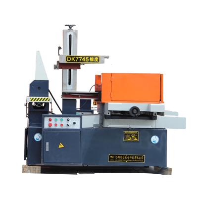 China Grows Big Taper Dk7745 CNC Edm Wire Cut Machine Fast Speed ​​CNC Cut Edm Wire Cutting Machine for sale