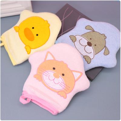 China EXFOLIATE Super Soft Cartoon Baby Animal Bath Glove Deep Cleaning Body Kids Bath Glove for Baby Shower Decorations for sale