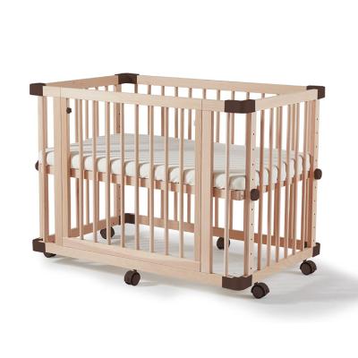 China Modern Cheap Kids Cribs Solid Wood Foldable Baby Crib Mobile For Baby Bedroom Furniture for sale