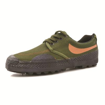 China Fashion Trend Steel Toe Oxford Industrial Wearable Rubber Strong Military Vulcanize Heighten Canvas 36-45 Size Man Running Shoes for sale