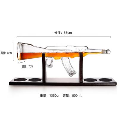 China Gift & Craft AK 47 Decanter Set Gun Glass Bottles For Free Whiskey Glass Whiskey Stone Gift Accessory for sale