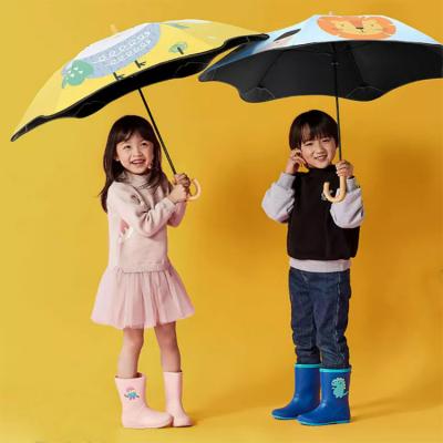 China Cute Outlook Paradise Umbrella 6k Ribs Reflective Brand Cartoon Handbook Small Round Corner Umbrella For Children for sale