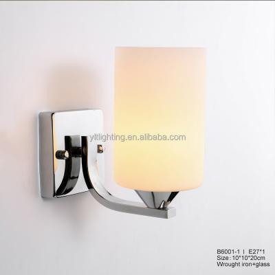 China Modern Modern LED Wall Lamp for Hotel Bedroom Indoor Crystal Wall Home Light for sale