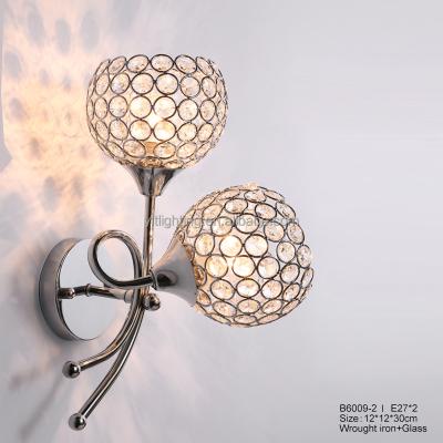 China Modern Luxury Crafted Home Decorative Lights Iron+Crystal LED Wall Lamp Reading Light Crystal Wall Lamp for sale