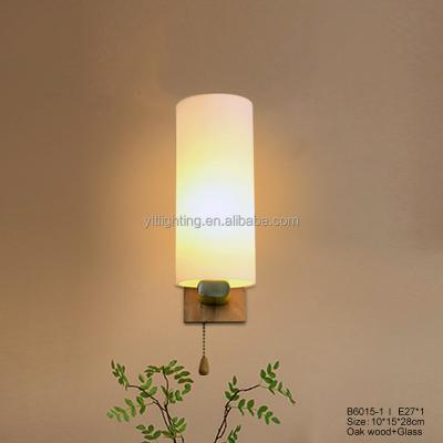 China Modern Antique Single Bulb Wood+Glass Wall Lamp For Living Room Hotel Style Modern Indoor Wall Light Wood Base Led Staircase Wall Light for sale