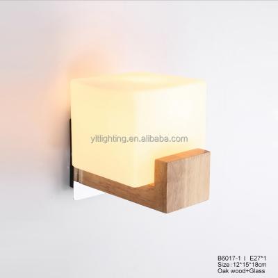 China Low Modern Decorative Indoor Wall Light Square Shape Country Wall Lamp Wood Installation Modern Glass Wall Lamp for Hotel Home Bedroom for sale