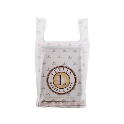 China Customized Size Die Cut Handle Plastic Bags T Shirt Shopping Bags For Leisure for sale