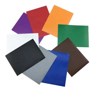 Chine Matte coloré Taille standard Manches de cartes de trading 66X91 Sports Business Magic Card Deck Protecteur à vendre