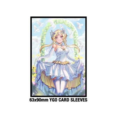 China Anime personalizado Yugioh Tamaño estándar 62x89mm Arte sólido Juego Impreso Manga de tarjetas de plástico en venta