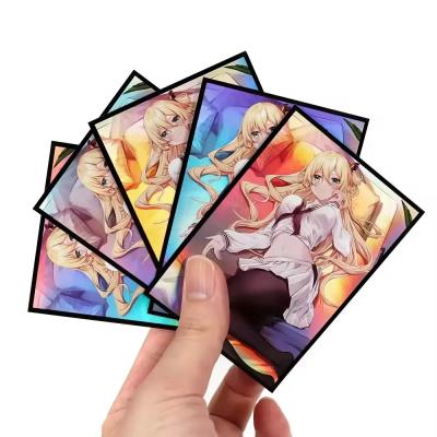 China Custom 67*92mm Anime Printing Protectors Sexy Kaartmouwen Te koop