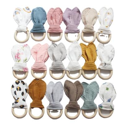 China Cotton Air Permeable Gauze Bite Ring Bite Ear Rabbit Ring Baby Wooden Molar Hand Grip Training Toys for sale