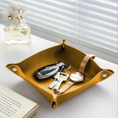 China New Design Minimalist Square OEM PU Tray Fashionable Jewelery Trinket Tray Leather Dice Tray for sale