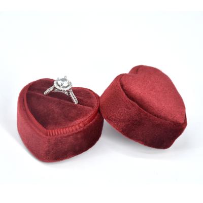 China Velvet+Spot MOQ1pcs Velvet Heart Ring Box Handmade Jewelry Box Wholesale Custom Ring Box for sale