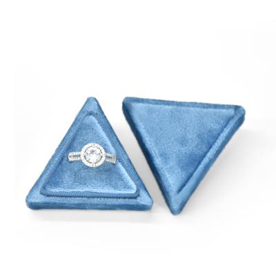 China Velvet + Handmade Single Ring Box Spot MOQ 1pcs Triangle Ring Box Velvet Couples Ring Box Custom Made for sale