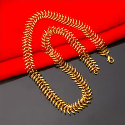 China Hot Selling Cuban Link Chain Chunky Necklace Men Fashion Chain Non-fading Jewelry for sale