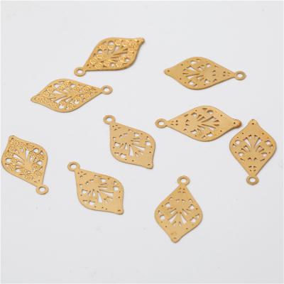 China Non-fading Customize Blade Shaped And Various Shapes Aksesuarlar Gold Plated Copper Covers Jewelry Findings Mens Accessories Jewelry for sale