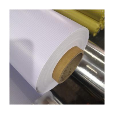 China Stable Absorption 510GSM Glossy Backlit Inkjet Hot Laminated 500D*500D 18*12 1.10M 50M/R Digital Printing Material for sale