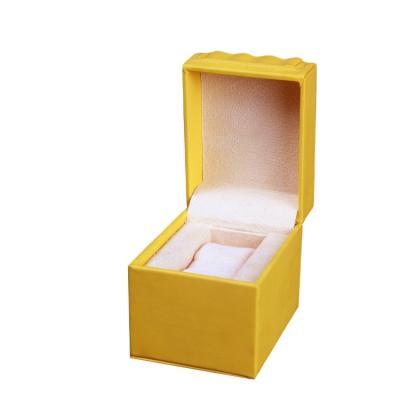 China Watch Storage and Display 2021 Wholesale Fashion Yellow Ladies PU Leather Watch Box for Watch Storage and Display for sale