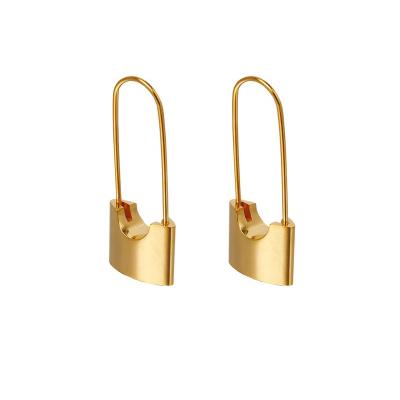 China FASHIONABLE INS Hot Sale Hiphop Style 18K Gold Plated Vintage Pins Lock Long Shaped Circle Earring For Girls for sale