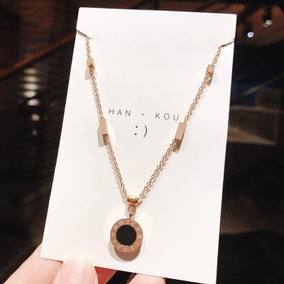 China 2021 Fashion Factory Wholesale Roman Numeral Pendant Necklace Stainless Steel Compass Necklace In Gold Color for sale