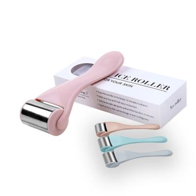 Chine Couleur de cadre rose/vert/blanc Rouleau de glace facial en acier inoxydable pour masseur de visage à vendre