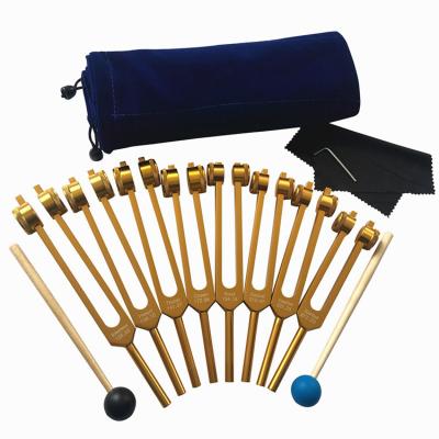 China 8pcs Alumínio Ligações Médicas Tuning Forks Sound Healing de 126 136 141 172 194 210 221HZ à venda