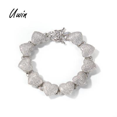 China Hiphop Iced Out Shinny Luxury CZ Heart Bracelet Micropave Heart Shape Zirconia Women Hitter Jewelry for sale