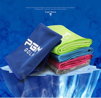 China 2022 Factory direct sale professional golf towel summer sweat towel hypoallergenic men and women sweat towel sweat cooling for sale