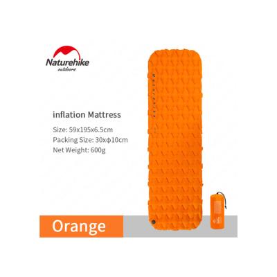 China Durable Ultralight Camping Wave Shape Mat Waterproof Nylon Tpu Inflatable Sleeping Pad Thicken Naps Moistureproof Mattress Rising Bed for sale