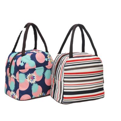 China Reusable Tote Bag Containers Insulated Water Reusable Waterproof Lunch Bag Cooler Bag For Office Work for sale