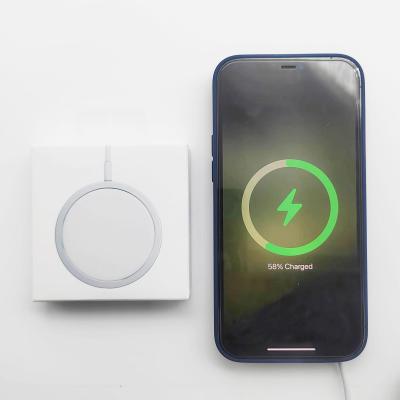 China iPhone15 Pro Max Magnetic Wireless Charger For iPhone 15W Output Power for sale