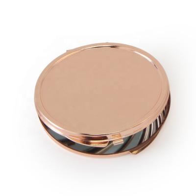 China 2019 New Style And Fashion New Style White Metal Compact Small Size Mirror Customized Logo Pocket Mirror for sale