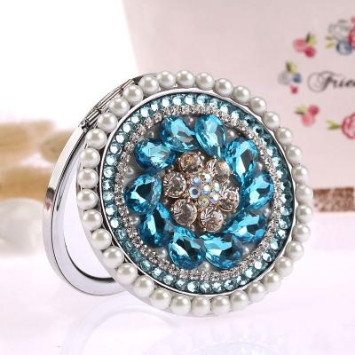 China Mini Pearl Crystal Round Pocket Jeweled Magnifying Mirror Perfect Gifts Compact Folding Mirror for sale