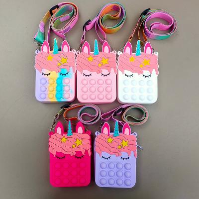 China Unicorn Purse Fashion Cartoon Horse Coin Wallet Unisex Silicone Zipper Fashion Cartoon Bubble Bag Rainbow Coin New for sale