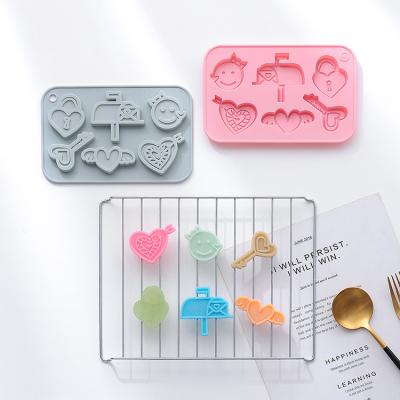 China Originality Viable Heart Shaped Candy Mold Cake Chocolate Day Festival Theme Valentine's LOVE'N LV268A Baking Molds For Silicone for sale