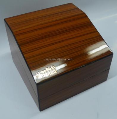 China PF005 Multi-Function Handmade Wooden Perfume Wooden Collection Handmade Carved Packaging Boxes For Saudi Arabia Market for sale