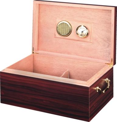 China Wooden Humidor Box With Hygrometer Classic Wooden Storage Container Cigar Humidor for sale