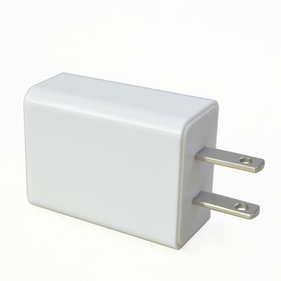 China Mobile Phone Charger 5v 2.1a Wall Plug Power Adapter White Portable USB Charger for sale