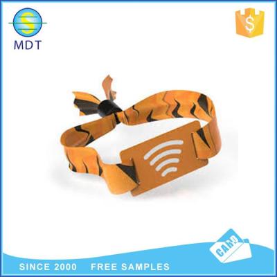 China Low price woven / paper wristband for events access control system NFC tag NTAG213 custom rfid wristband for sale