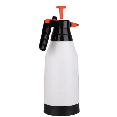 China Durable 2L Manual Air Gardening Flower Moisturizing Sprayer Manual Pressure Plastic Watering Box for sale