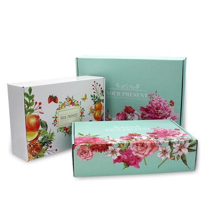 China Recyclable Custom Magnetic Cardboard Kraft Paper Box Gift Packing Magnetic Paper Box for sale