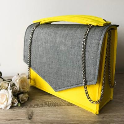 China Lady Latest Design Handmade Ladies Shoulder Bag Felt Handbag Felt Tote Bag Organizer for sale