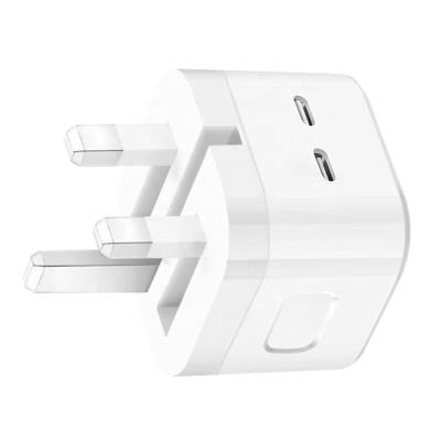 China High Quality Dual Fast Access Type C UK Plug Travel Adapter Consumer Electronics Usb C 35w PD Wall Charger Charger for sale