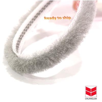 China Waterproof Pp Weather Bar Door Wool Pile Weather Strip Modern Design Style for sale